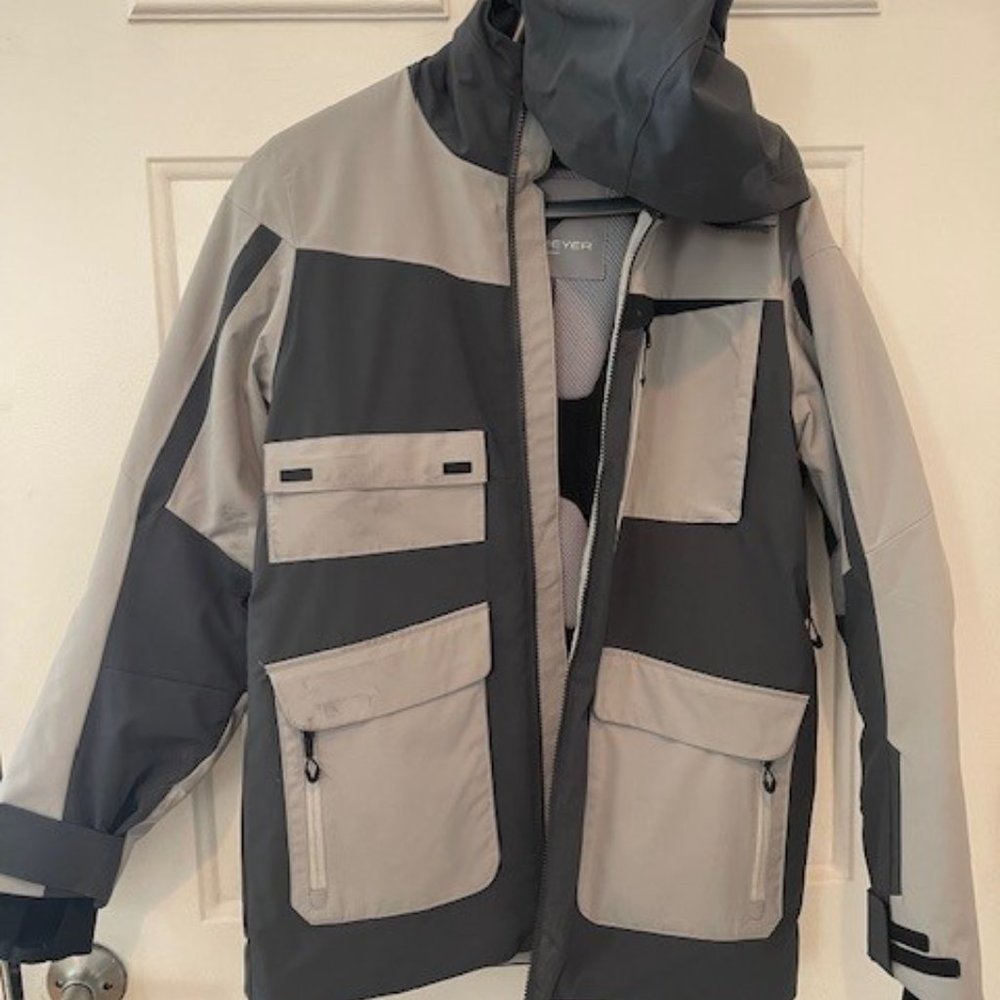 Obermeyer youth size L Ski / Snowboard Jacket